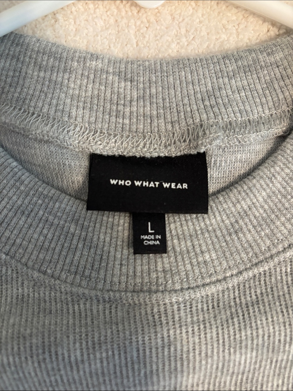 Who What Wear Gray Puff-Sleeve Crewneck Sweater - Picture 4 of 5